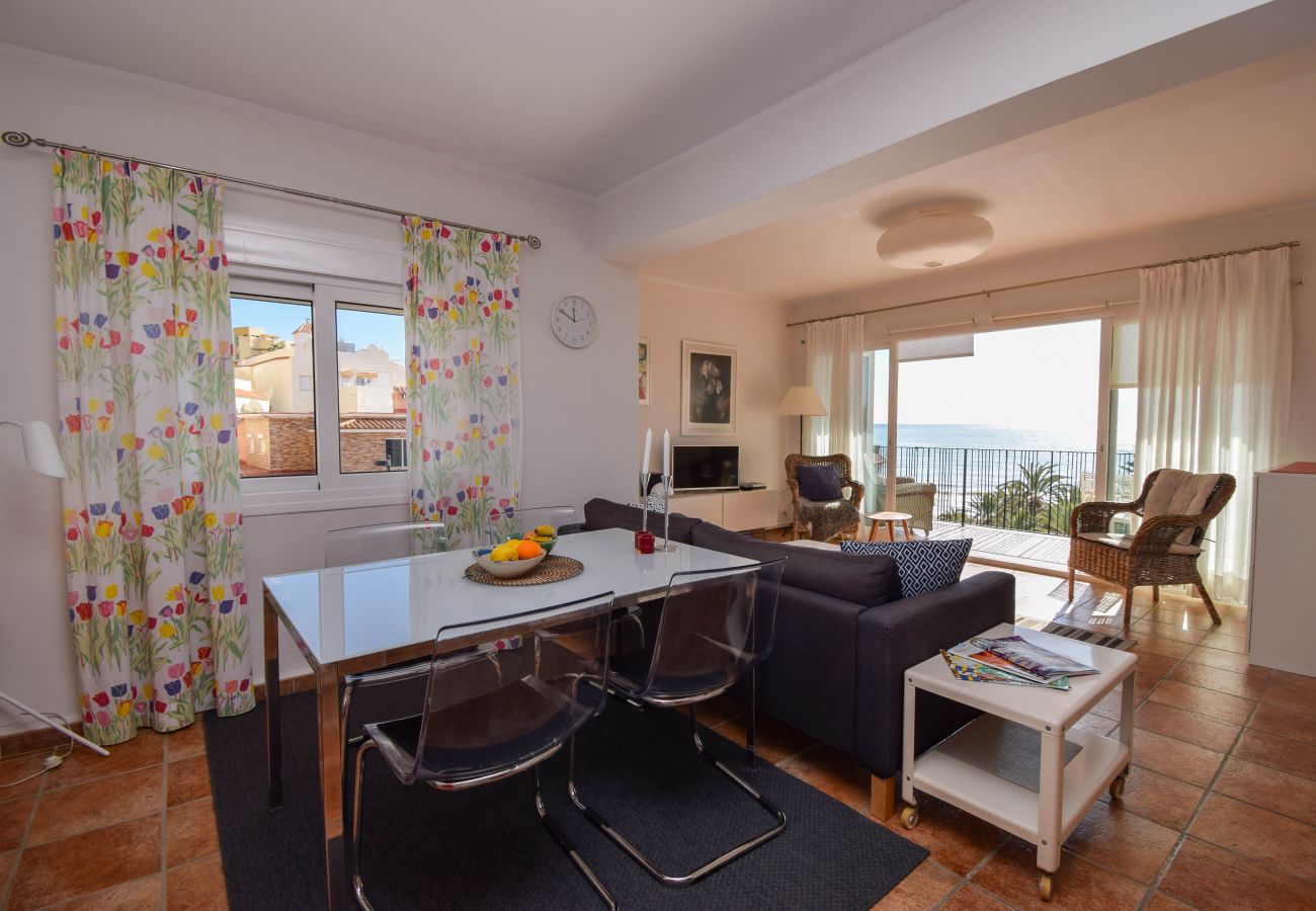 Apartamento en Fuengirola - Ref: 263 Apartamento con vistas al mar en segunda línea de playa en Torreblanca