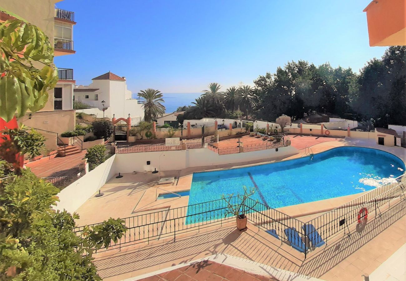 Apartamento en Fuengirola - Ref: 263 Apartamento con vistas al mar en segunda línea de playa en Torreblanca