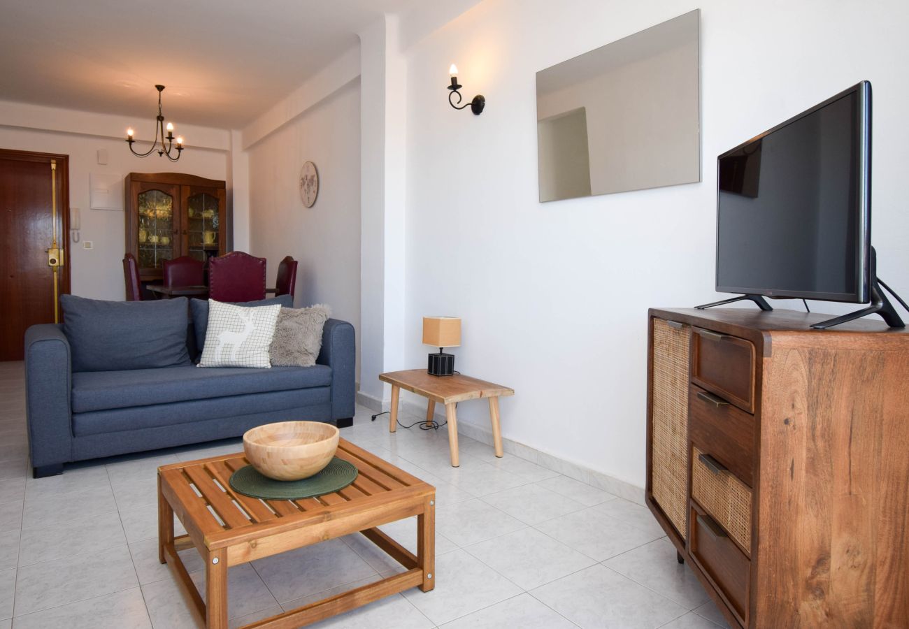 Apartamento en Fuengirola - Ref: 279 Apartamento en Los Boliches con amplio balcón y cerca de todos los servicios