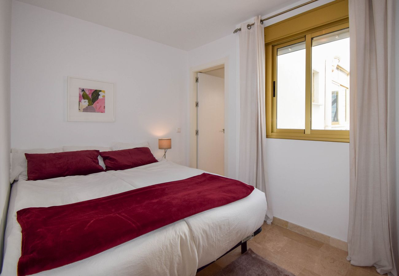 Apartment in La Cala de Mijas - Ref: 233 Modern 3 bedroom apartment next to the beach in La Cala