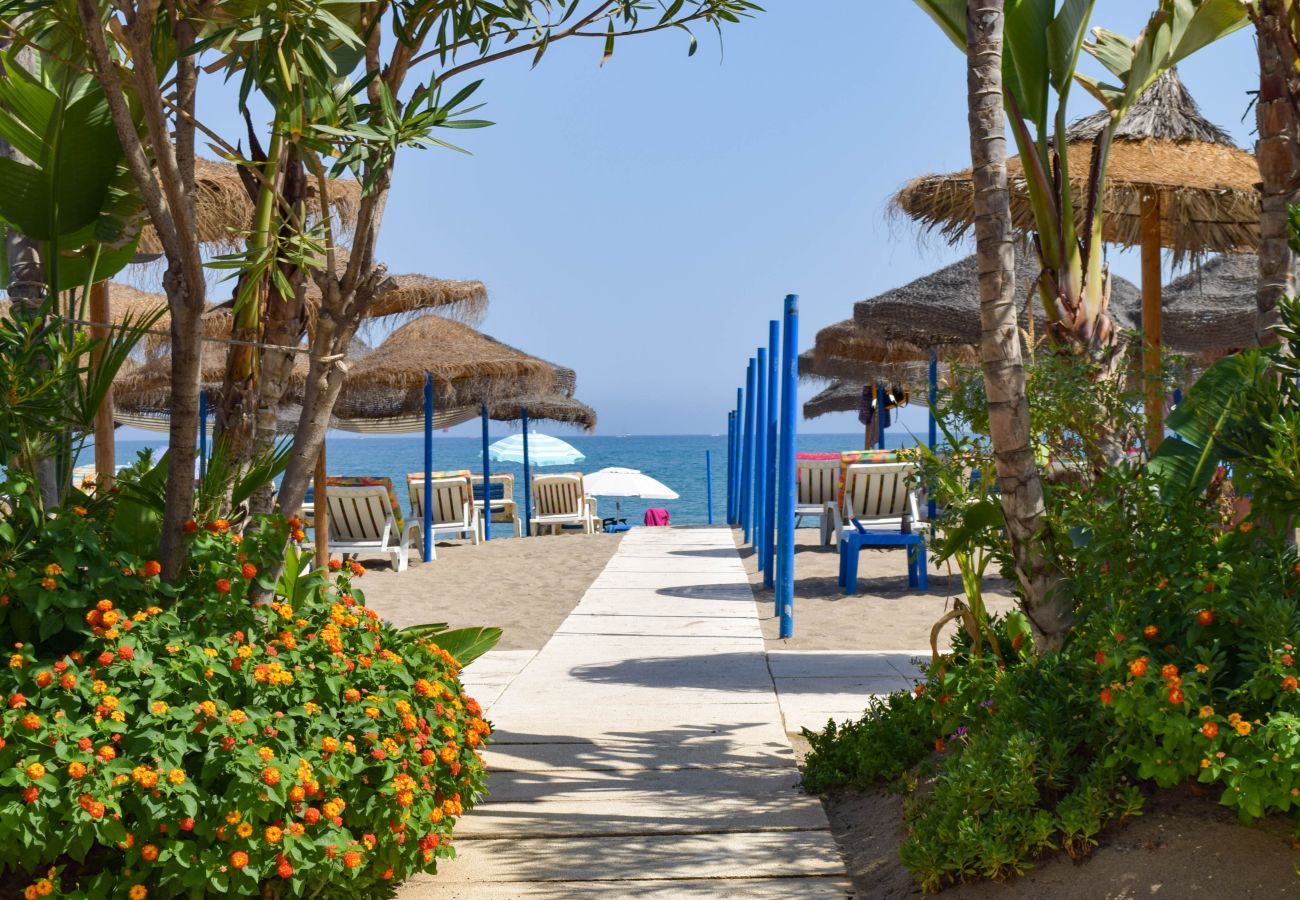 Lägenhet i Fuengirola - Ref: 311 Renoverad och modern hörnlägenhet vid stranden i Torreblanca