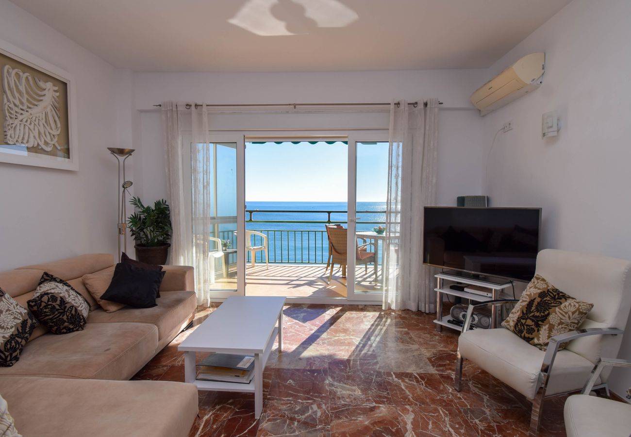 Lägenhet i Fuengirola - Ref: 266 Lägenhet vid strandpromenaden med fantastisk havsutsikt i Torreblanca