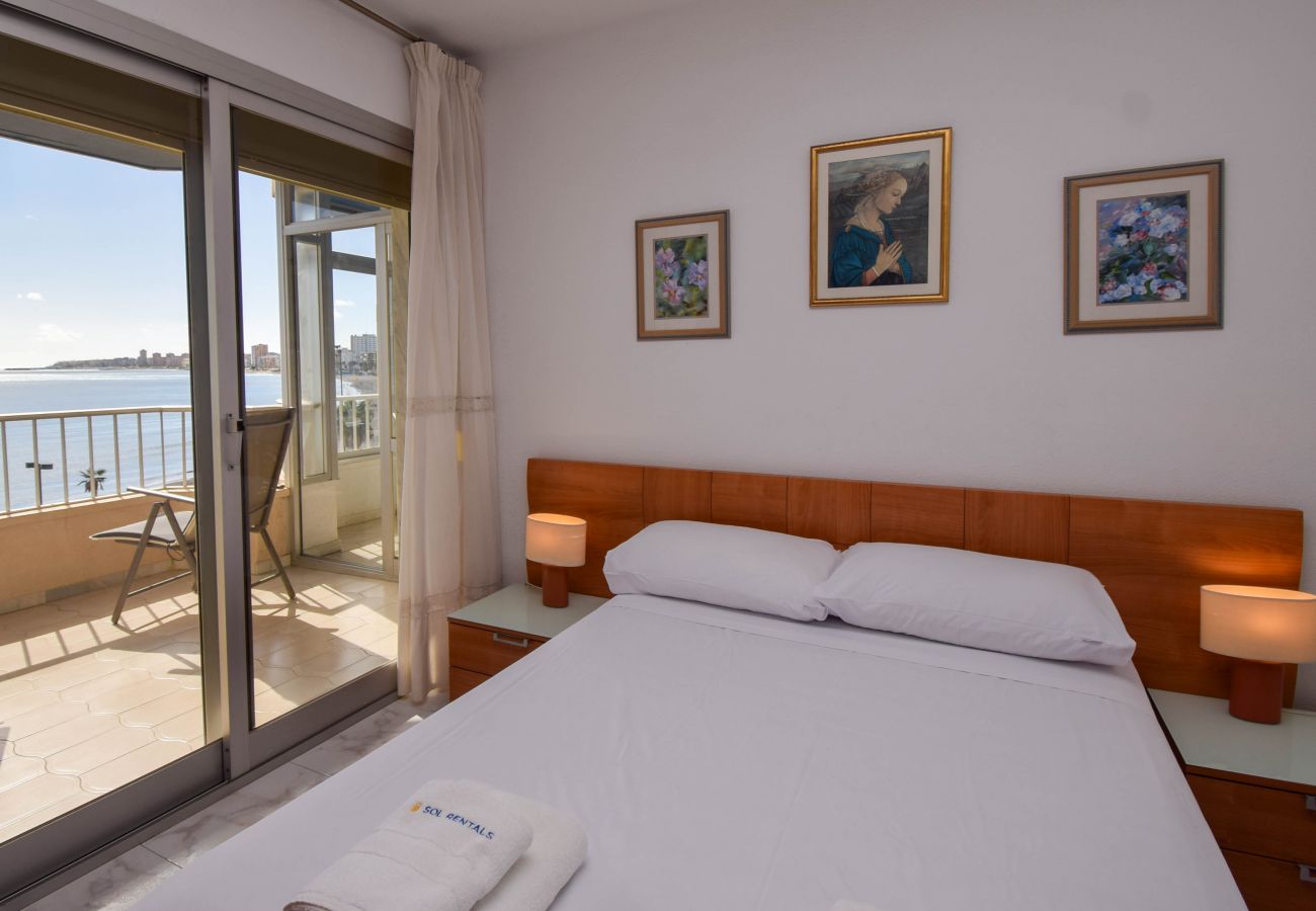 Lägenhet i Fuengirola - Ref 220 Strandnära lägenhet med 2 sovrum och havsutsikt i Torreblanca