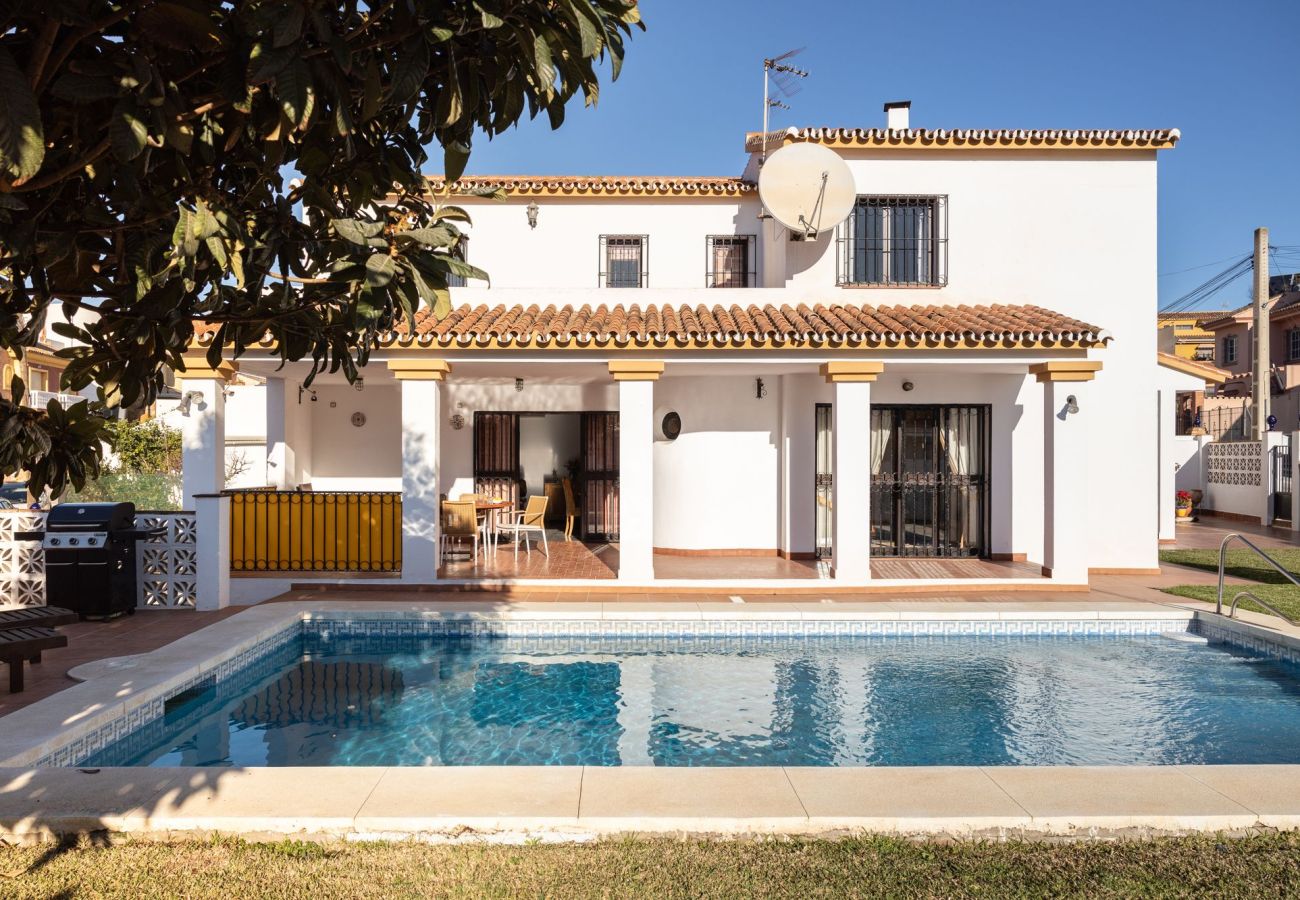 Villa i Fuengirola - Ref: 325 Villa Elena - Large villa with private Pool