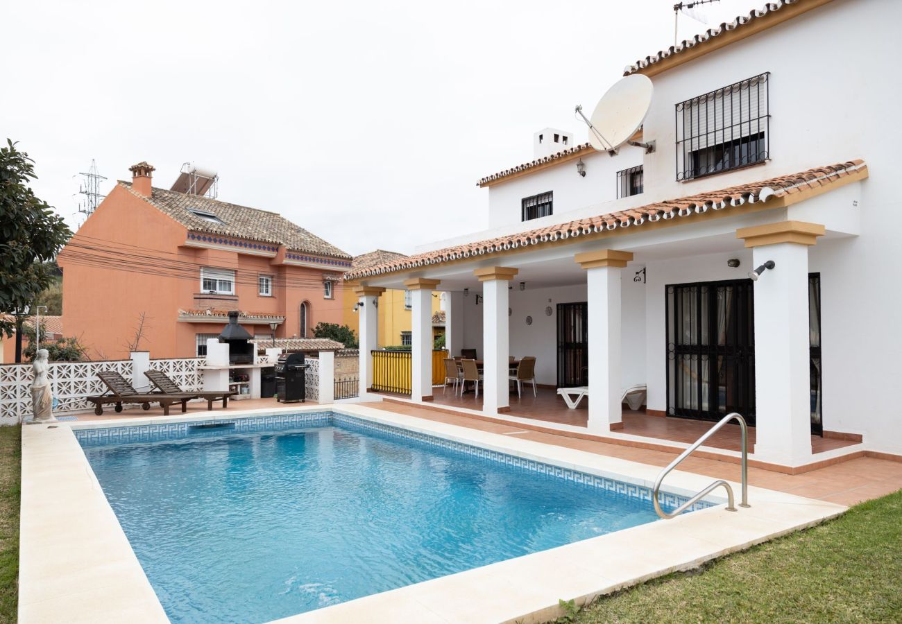 Villa i Fuengirola - Ref: 325 Villa Elena - Large villa with private Pool